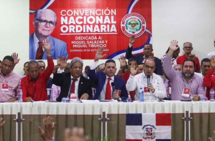 El-Partido-Reformista-Social-Cristiano-(PRSC)-ha-sellado-una-alianza-institucional-con-el-Partido-Revolucionario-Moderno-(PRM)-y-brinda-su-respaldo-a-la-reelección-del-actual-presidente,-Luis-Abinader.