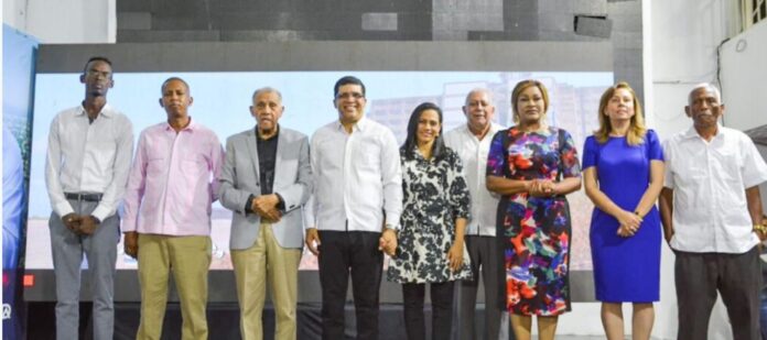 Ezequiel Molina y altos líderes de la iglesia evangélica manifiestan respaldo al pastor Dío Astacio