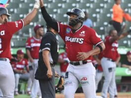 Gigantes derrotan a las Estrellas con 4 hist de Kelvin Gutiérrez