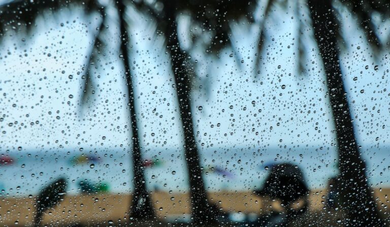 Indomet prevé para hoy lluvias aisladas con ráfagas de viento