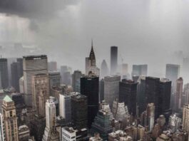 Inundaciones-y-ráfagas-de-viento-de-hasta-100-kmh-previstas-golpeará-Nueva-York