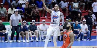 Jassel, Bautista y Ferguson guían a Titanes en juego 1 sobre Cañeros