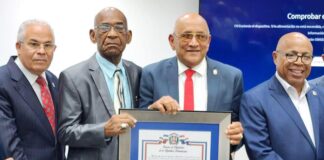 La Cámara de Diputados de La República Dominicana Reconoce al profesor Edmidio Peña Luna