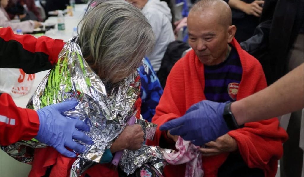 las autoridades registran más de una docena de heridos