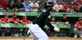 Las Estrellas Orientales propinan paliza a Cardenales de Lara