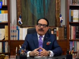 Leonel Fernández exige que se abra la Frontera