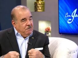 Leonel Fernández fundo un partido a su medida