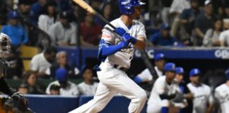 Licey blanquea a las Águilas