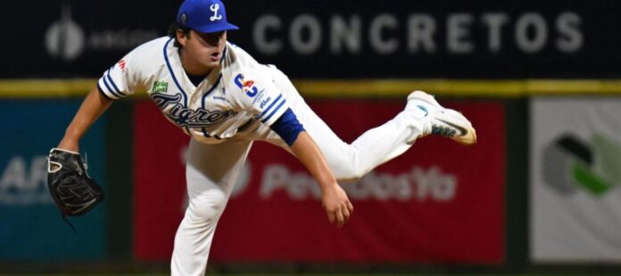 Licey blanquea a Toros guiado por Tellache