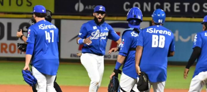 Licey remonta y somete al Escogido en dramático choque