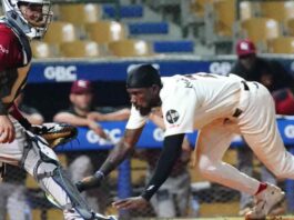 Los-Leones-del-Escogido-se-acercan-a-la-final,-los-Gigantes-del-Cibao-buscan-remontar