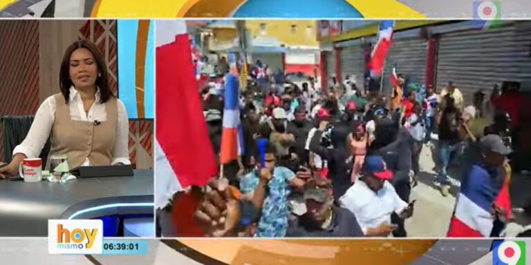 Marcha en Friusa termina en disturbios y represión policial | Hoy Mismo