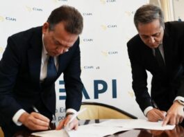 MICM y EOI de España firman acuerdo para capacitar a cinco mil dominicanos en semiconductores