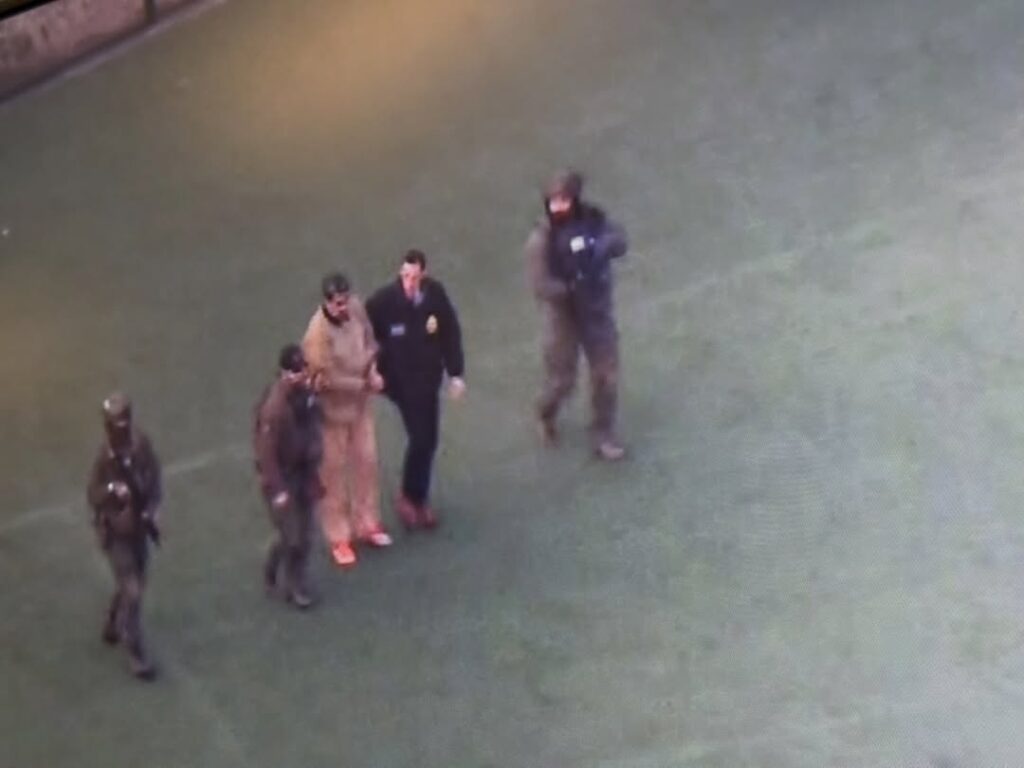 nicolás maduro es trasladado a la corte federal del distrito sur de manhattan, nueva york, para (1)