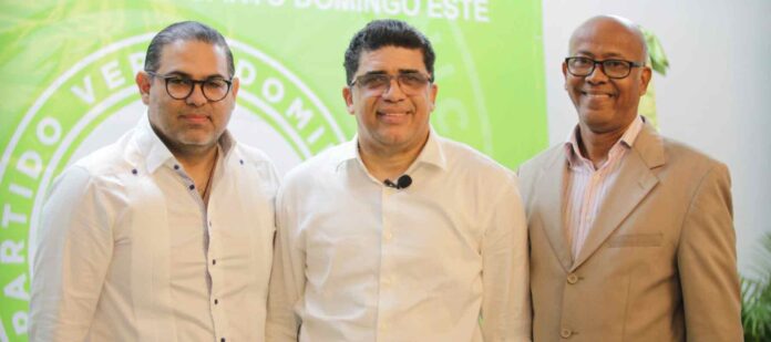 Partido-Verde-Dominicano-proclama-a-Dío-Astacio-como-su-candidato-a-alcalde