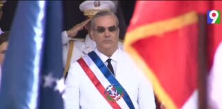 Presidente Luis Abinader ingresa Teatro Nacional para ser Juramentado