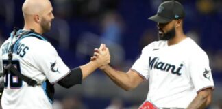 Sandy Alcántara lanza primer juego completo de MLB esta temporada